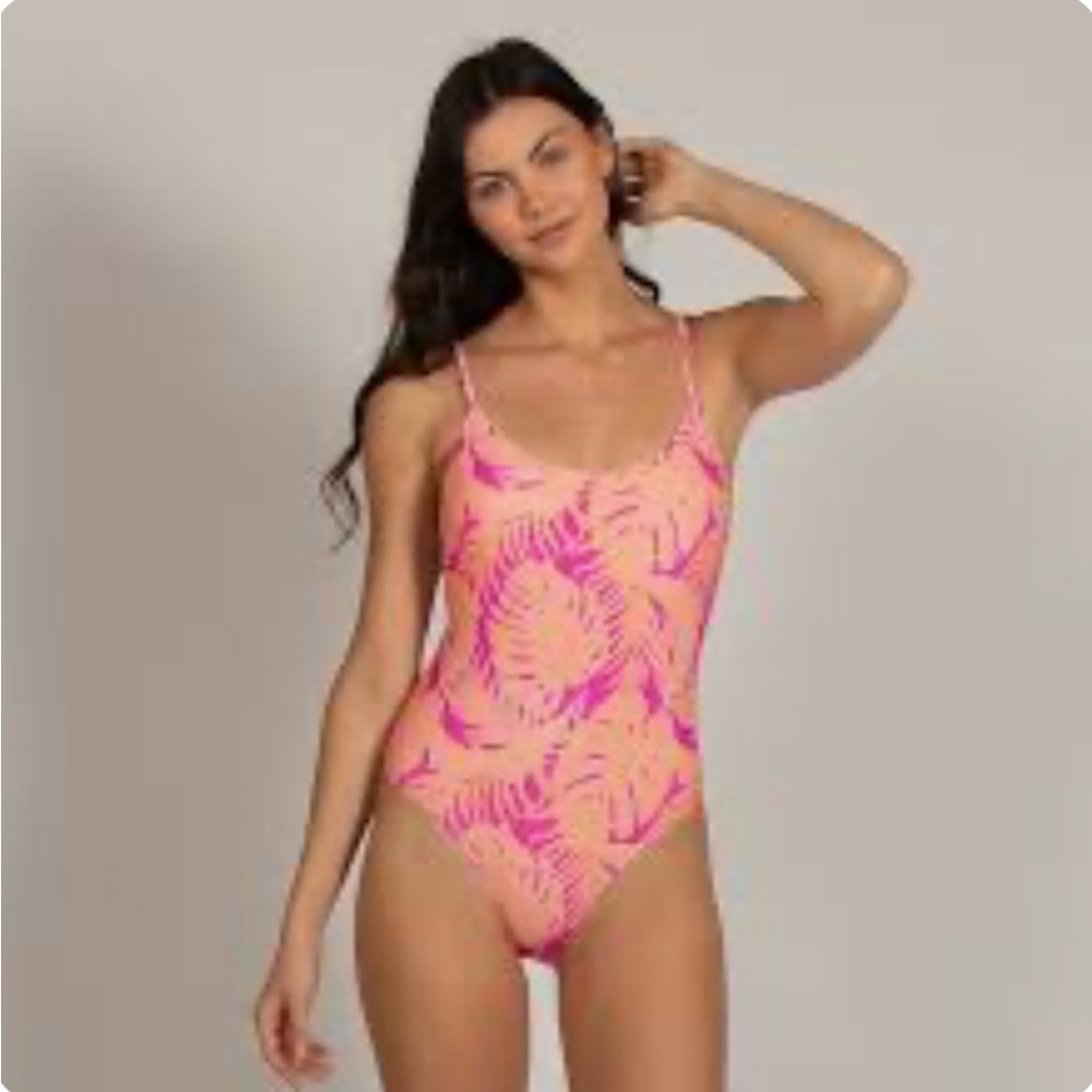 Salt Life Women’s One Piece Swimsuit Sundown Jungle NWT Sz M